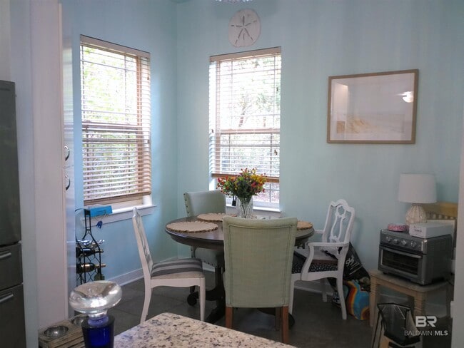 Foto del edificio - 1430 Regency Rd