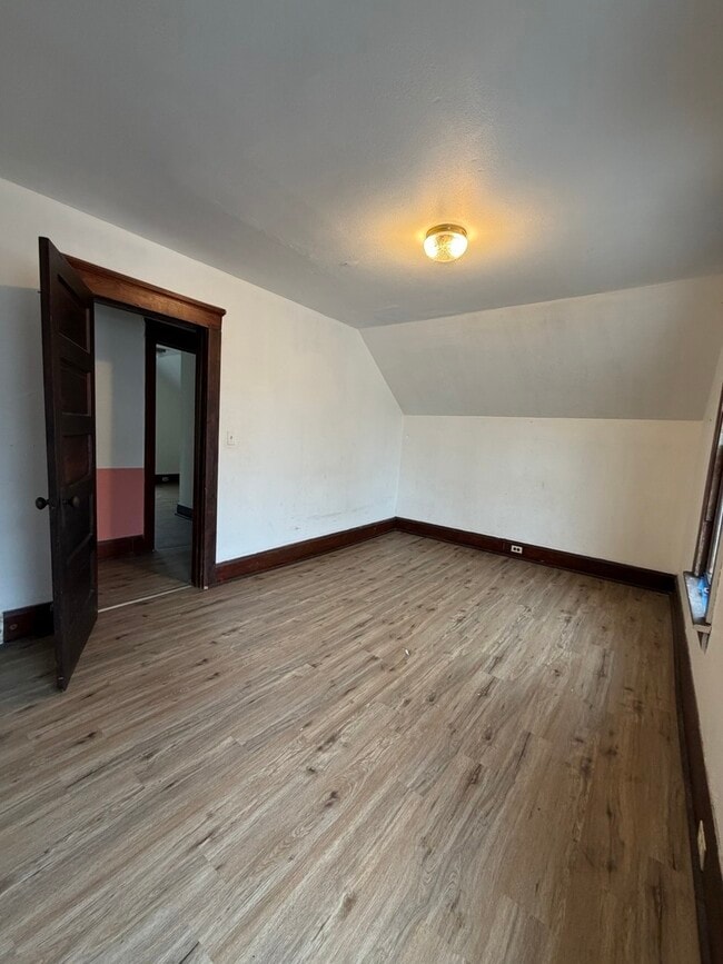 Foto del edificio - 1121 Fairview Ave