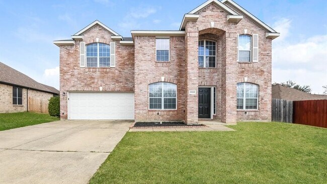 Building Photo - 2715 Logan Dr