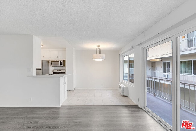 Foto del edificio - 739 Croft Ave