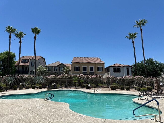 Foto del edificio - Comfort with Resort-Style Living 2BED/2BAT...