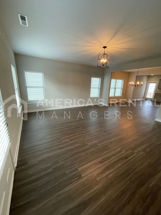 Building Photo - Home for Rent in Cullman, AL!! Available to View Now!!!