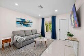 Foto principal - 432 NE 14th Ave