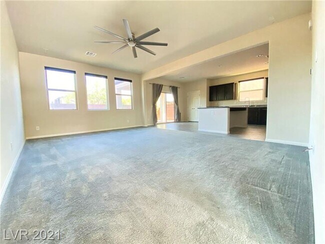 Building Photo - Modern Designed Home in a Cul-De-Sac within a Gated Southwest Community