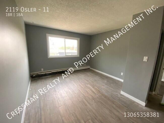 Photo du bâtiment - 1 bed 1 bath APARTMENT located downtown Regina, SK