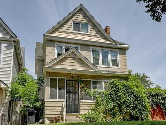 Primary Photo - 975 Euclid St