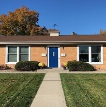 Building Photo - 112 E Dean Ave