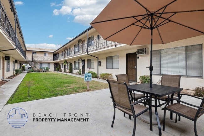 Building Photo - 850 N Citrus St.