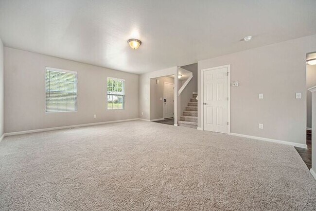 Foto del edificio - 4340 Briarhill Dr