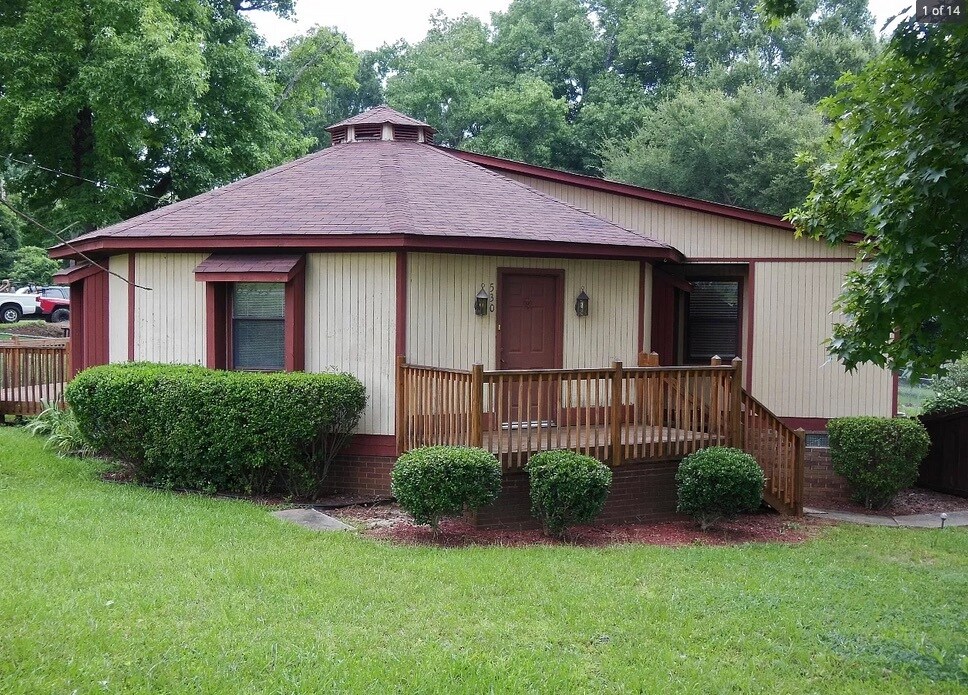 530 Sample Rd, Greenwood, SC 29649 House for Rent in Greenwood, SC