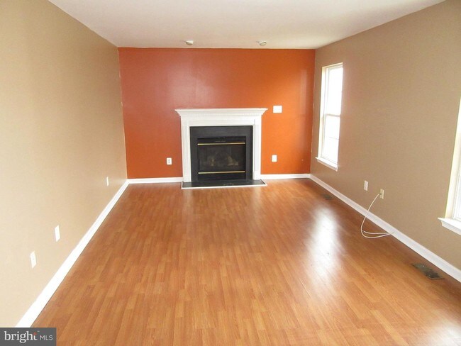 Building Photo - 218 Shetland Dr