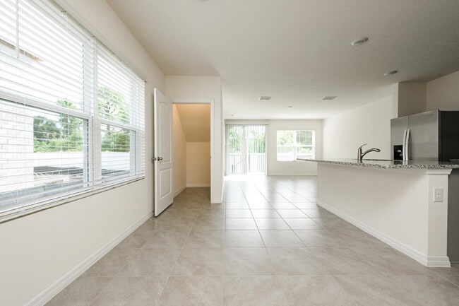Building Photo - 41 Bella Oaks Dr