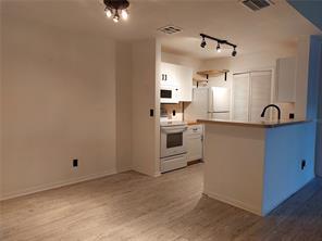 Building Photo - 6160 Westgate Dr
