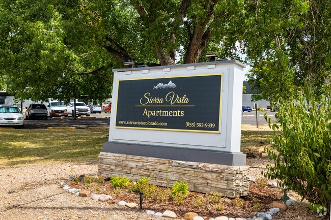 Building Photo - Sierra Vista