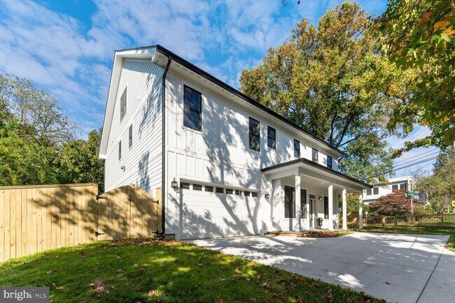 Foto del edificio - 8616 Jones Mill Rd