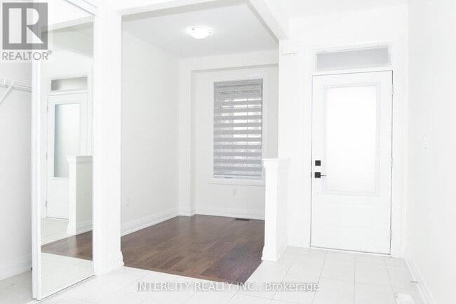 Building Photo - 39 Divers Rd