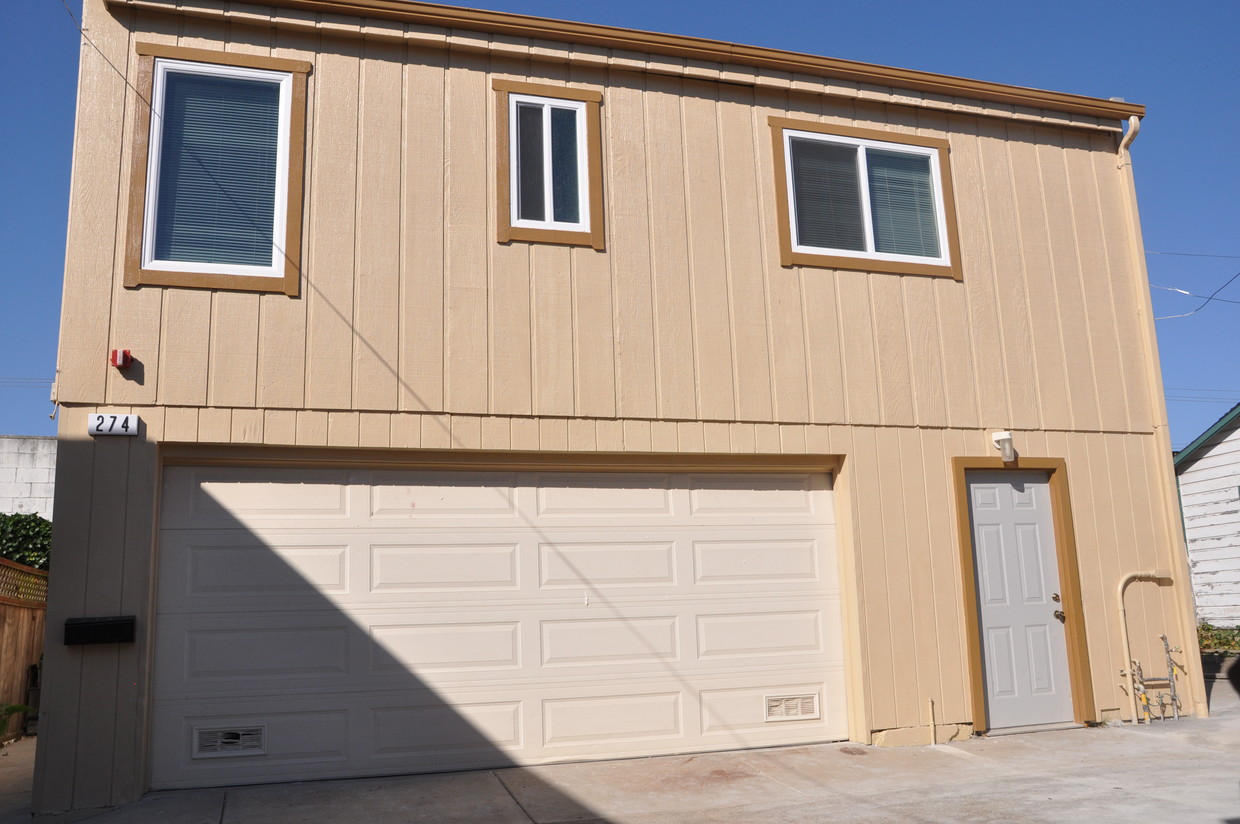 Apartment above two car garage - 274 88th St