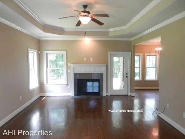 Building Photo - 4 br, 3.5 bath House - 5211 Brookside Pass
