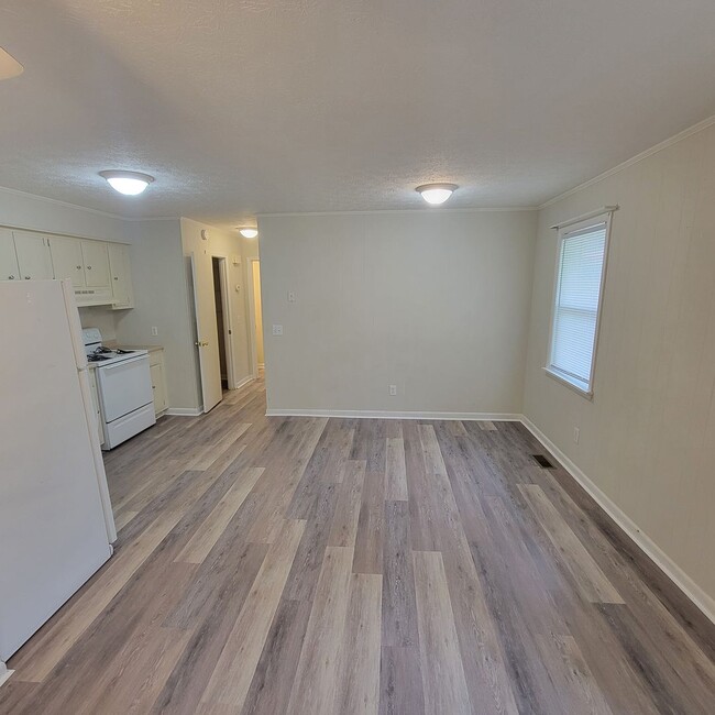 Foto del edificio - 319 N Franklin Ave