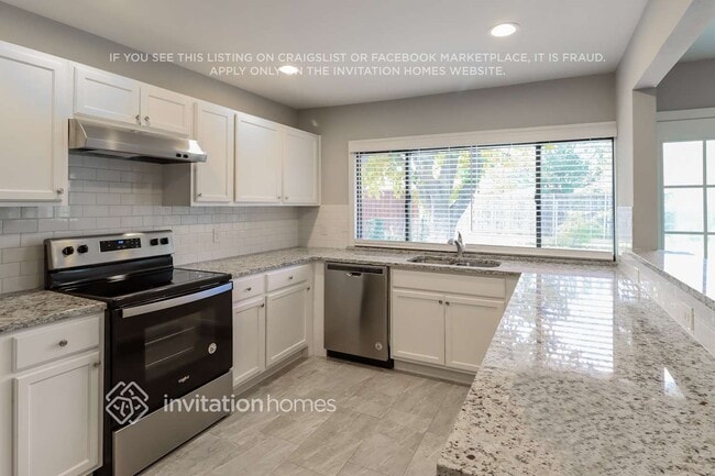 Foto del edificio - 425 Birchwood Dr