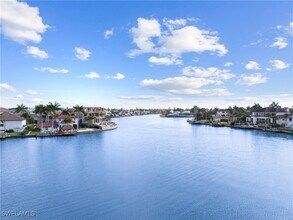 Building Photo - 10420 Gulf Shore Dr