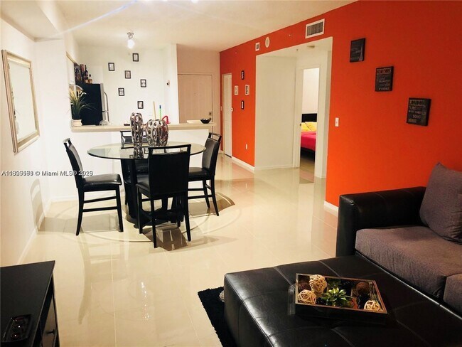 Foto del edificio - 5091 NW 7th St