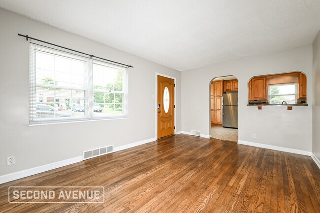 Foto del edificio - 1247 Cascade Rd
