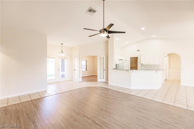 Building Photo - 1156 SW 44th Terrace