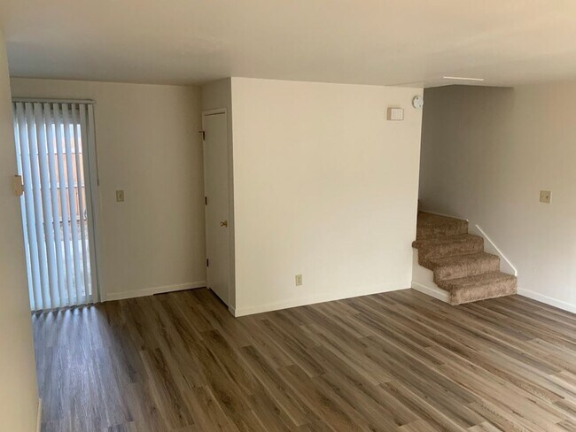 Foto del edificio - 2 Bedroom Duplex Near Autzen Stadium