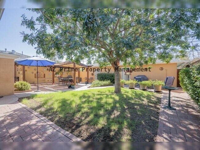 Foto del edificio - 2020 N 7th Ave