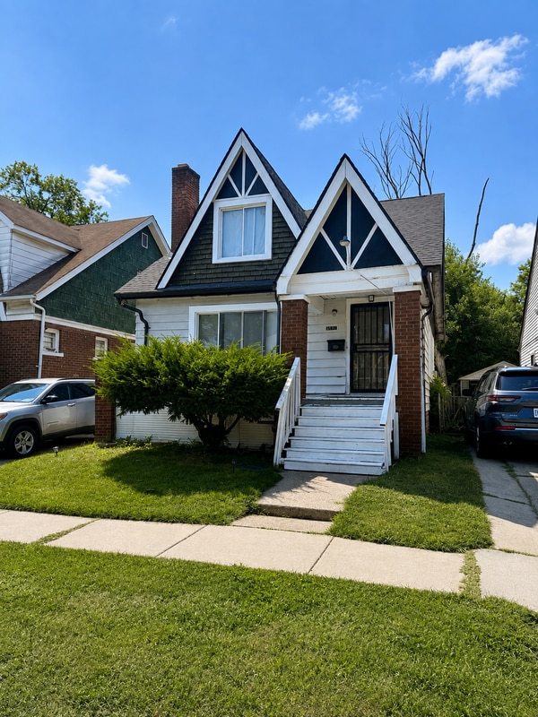Building Photo - 14877 Lesure St