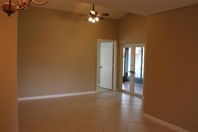 Foto del edificio - 7044 Lantana Ln