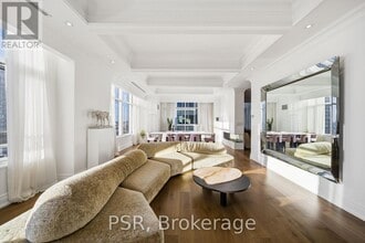 Building Photo - 311 Bay St.