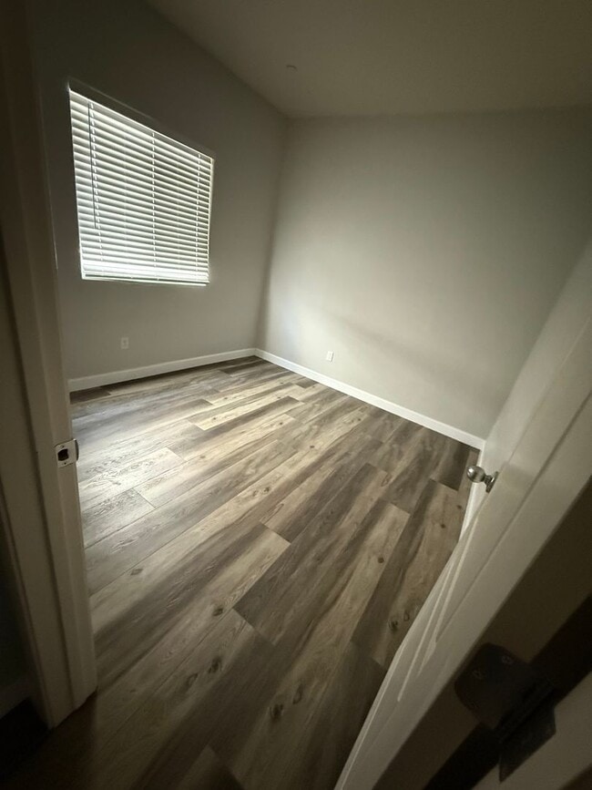 Building Photo - North Merced Location 4bedroom 2 bath