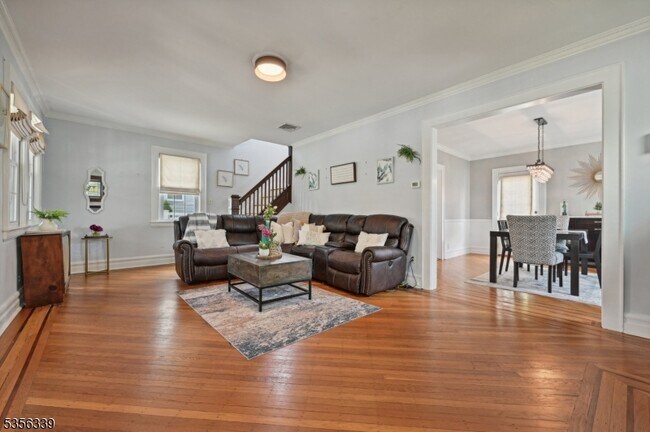 Foto del edificio - 1021 Grandview Ave