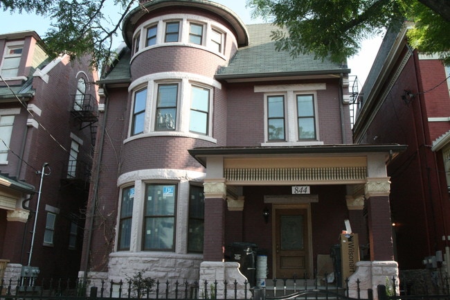 Building Photo - 844 Lincoln Ave