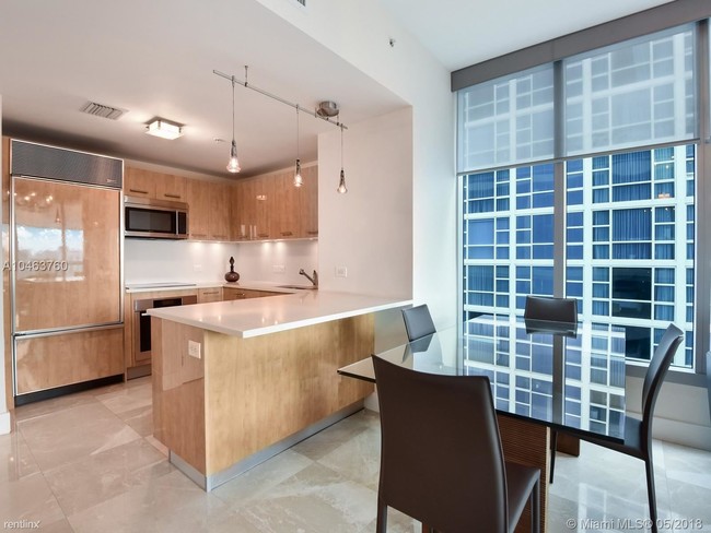 Building Photo - 6899 Collins Ave