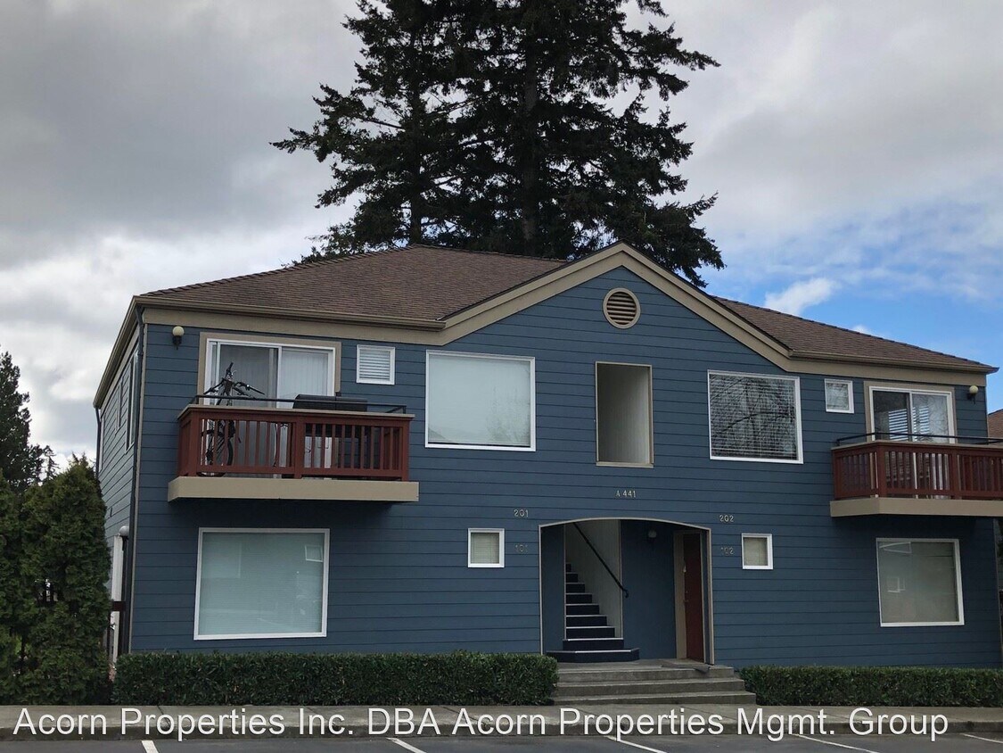 Foto principal - 441 NE Kettle St
