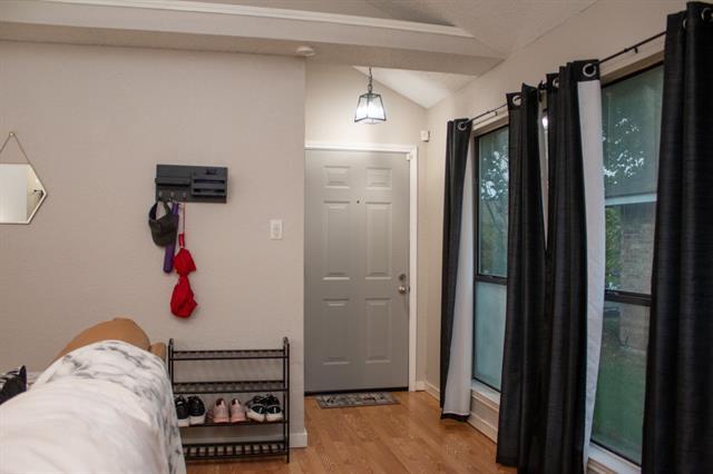 Foto del edificio - 7220 Blackthorn Dr