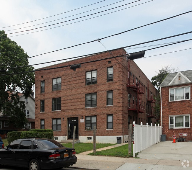 Building Photo - 91-35 195th Street