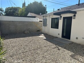 Building Photo - 739 N Frederic St