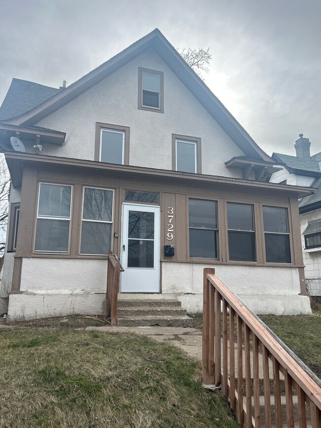 Building Photo - 3729 2nd Ave S