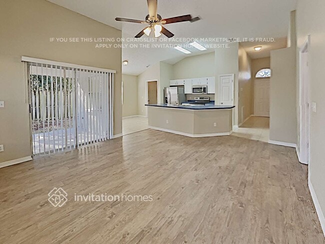 Building Photo - 2337 Needham Dr