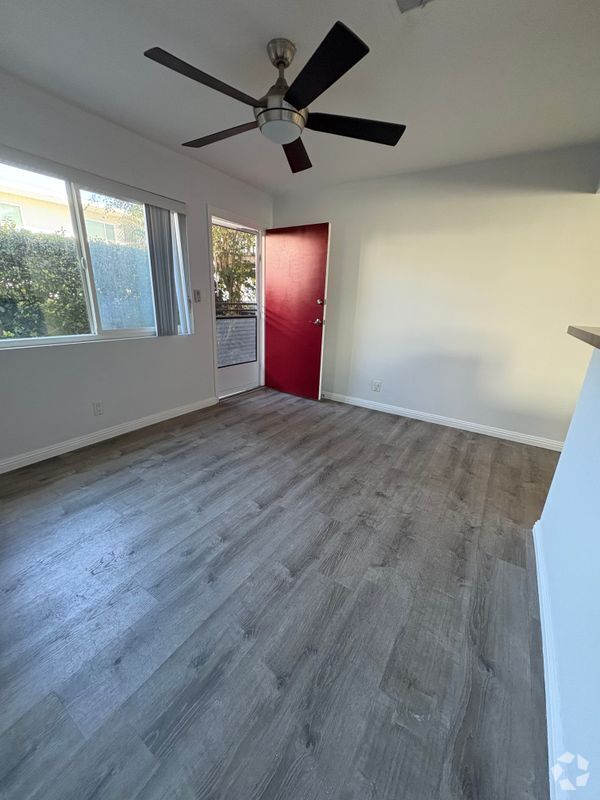 Building Photo - 24311 Santa Clara Ave