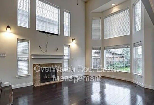 Building Photo - 217 Skwentna Dr