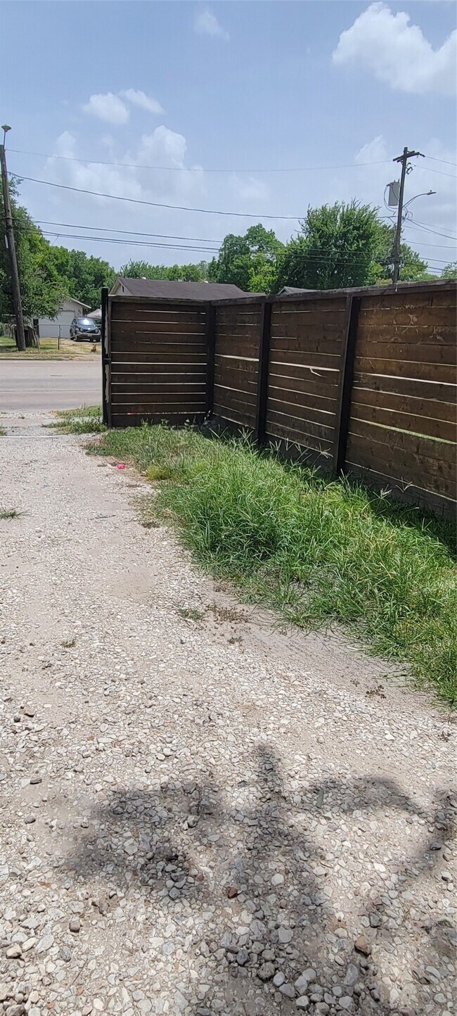 Foto del edificio - 5301 Collingsworth St