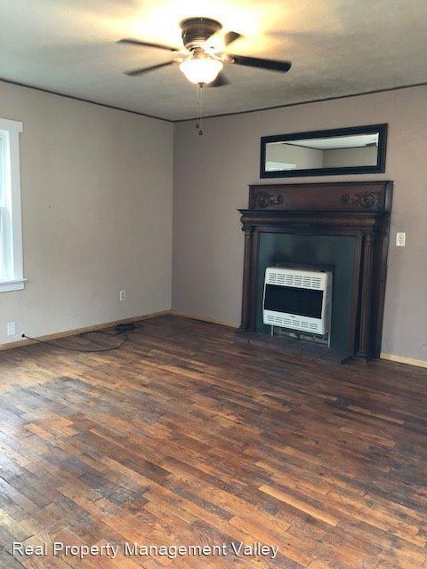 Building Photo - 4 br, 2 bath House - 113 Oak Street