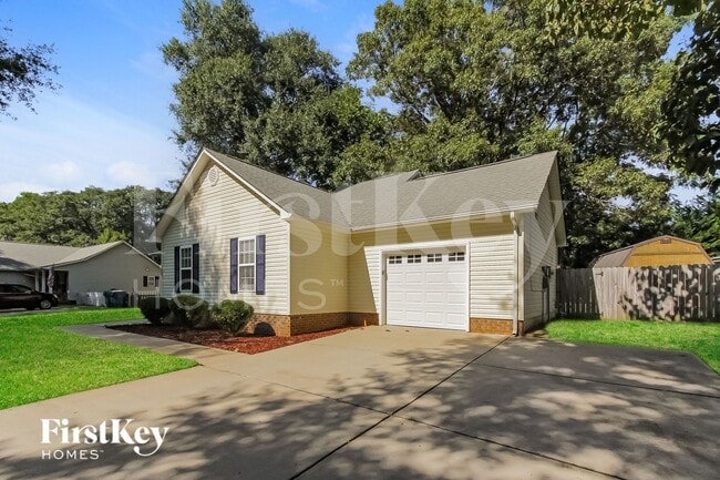 Building Photo - 420 W Henry St