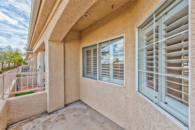 Foto del edificio - 1348 Dusty Creek St