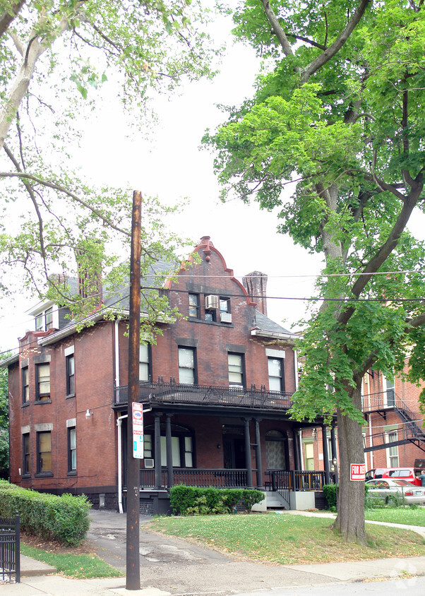 Primary Photo - 314 N Neville St